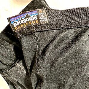 Patagonia capilene Midweight black base layer pants leggings Size Small